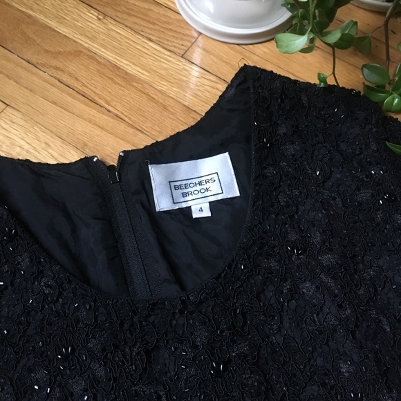 BEADED BLACK LACE DRESS - Picture 4 of 8